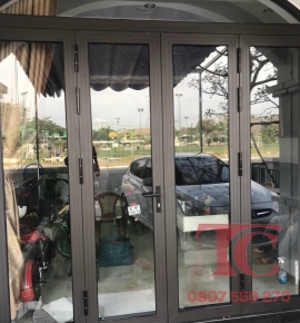 CỬA  ĐI  NHIỀU  CÁNH  NHÔM  KÍNH