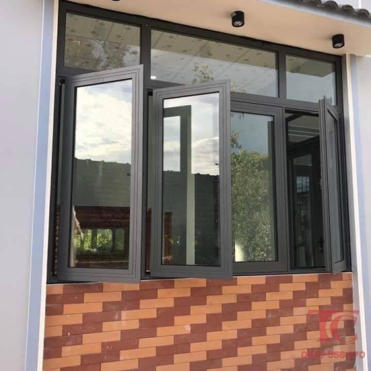 CỬA  NHÔM XINGFA 06