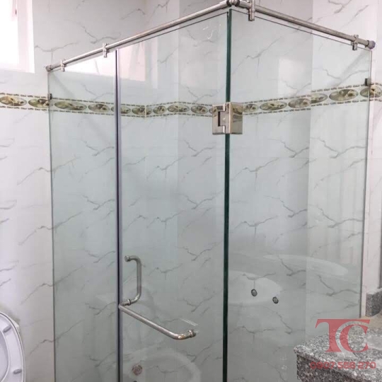 PHÒNG TẮM KÍNH 04